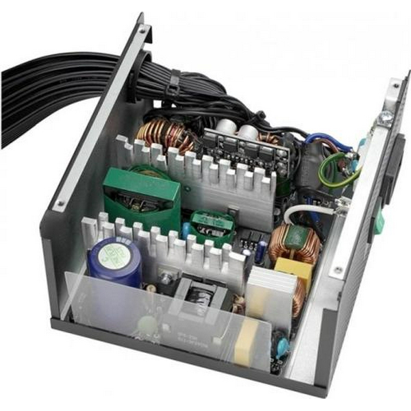 Блок живлення 750 Вт, Deepcool PK750D, Black, 80+ Bronze, Active PFC, 12 см, 4xMolex / 8xSATA / 4x6+2-pin / 2x4+4-pin / 20+4-pin, захист: SCP/OPP/OTP/OVP/OCP/UVP, ATX12V V2.4 (R-PK750D-FA0B-JGEU) - 7